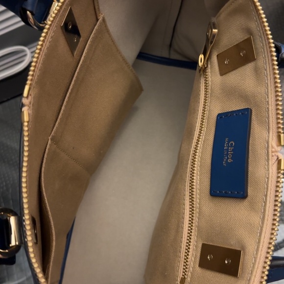 Chloe bag 100%authentic with card & dust bag.like brand new with shoulder strap - Picture 5 of 8
